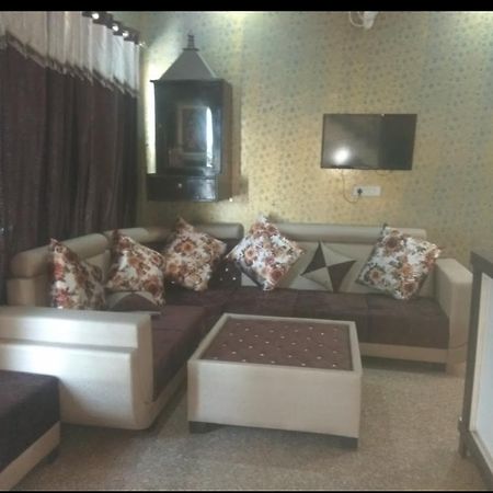 Dev Hotel Pataudi Exterior foto